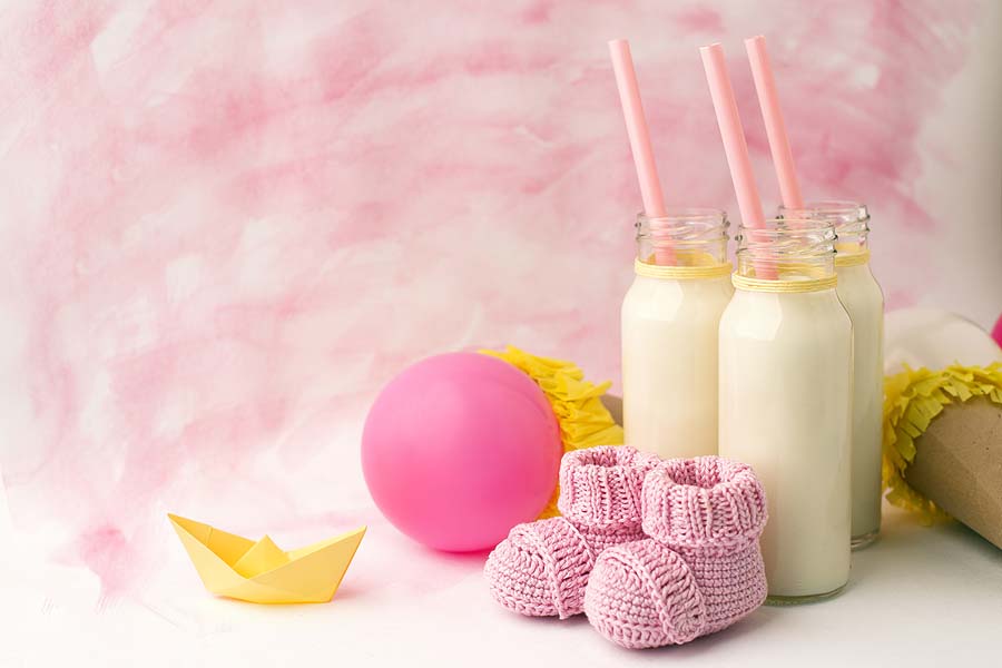 Tips on planning your baby shower.
