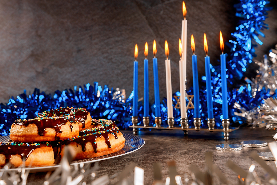 Definitely get an idea, warm and homey event space for your Chanukah party.