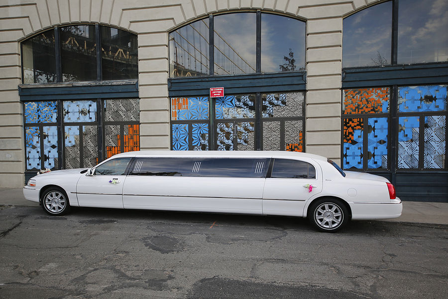 Consider Wedding Logistics for Seamless Guest Transitions